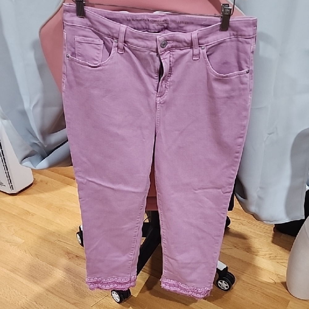Chic Lavender Ankle Jeans